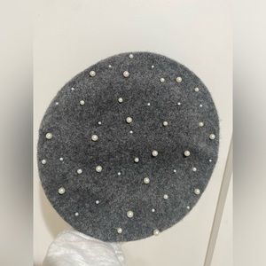 Brand new with tags Zara biret with pearls